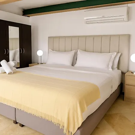 By Calamari Homes - El Porvenir 207 Walled Apartamento