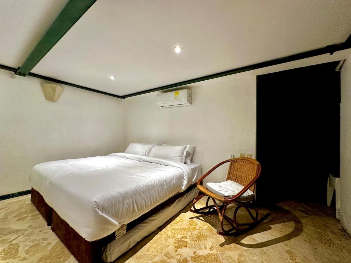 By Calamari Homes - El Porvenir 207 Walled